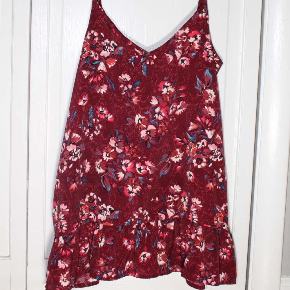 Hollister Burgundy Floral Tank